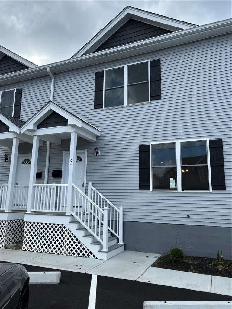 184 Avenue C #M3, Woonsocket, RI 02895 - #1