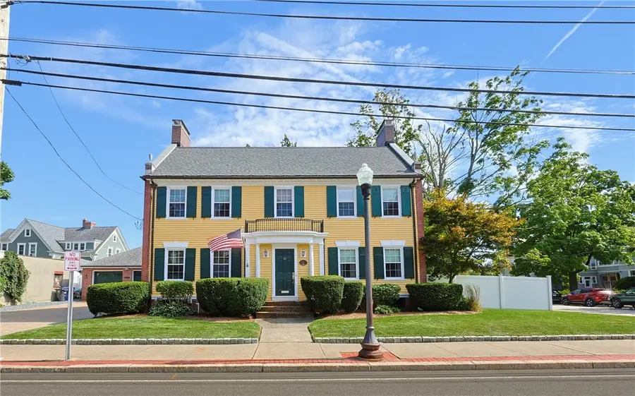 43 Armistice Boulevard, Pawtucket, RI 02860 - #2