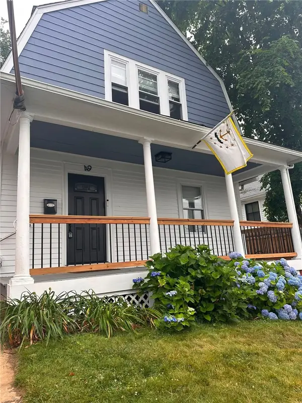 49 Woodbine Street, Providence, RI 02906