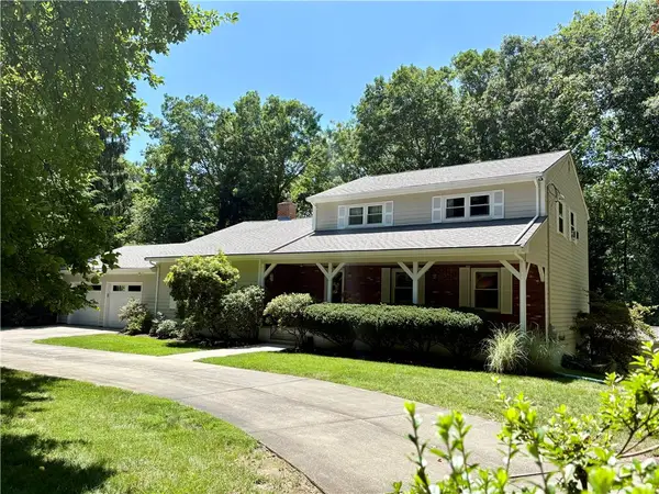 33 Mary Ann Drive, Exeter, RI 02822
