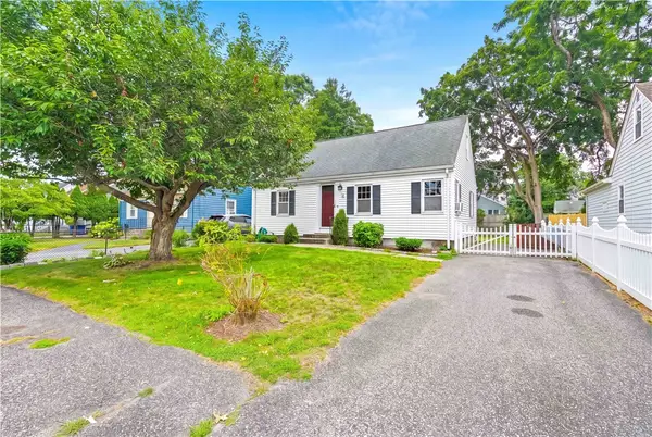 75 Thurston Street, East Providence, RI 02915