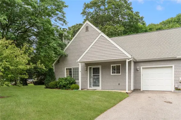 27 Riverdell Drive, Narragansett, RI 02874