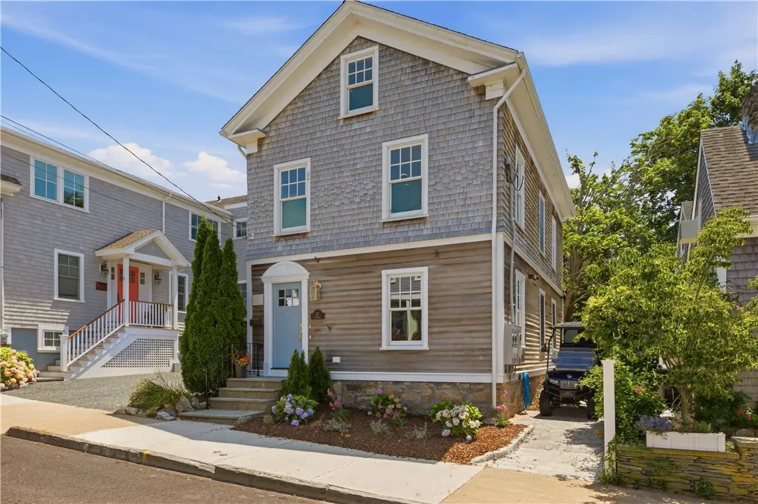 17 Dearborn Street, Newport, RI 02840 - #1