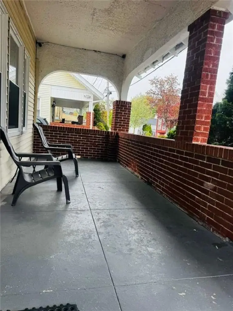 2 Parkview Avenue, Providence, RI 02905 - #3
