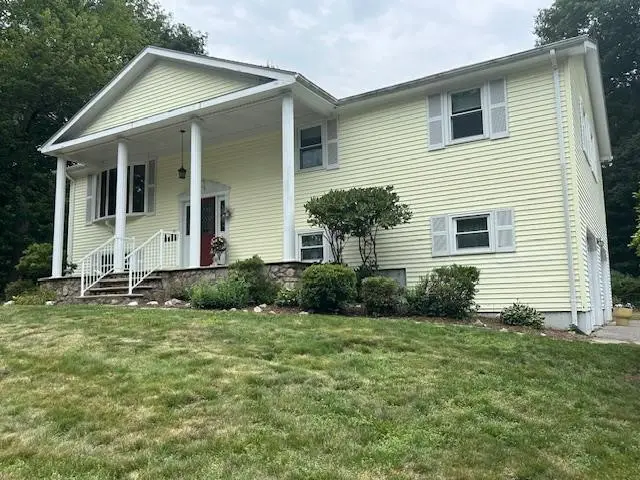 31 Karen Ann Drive, Smithfield, RI 02917 - #2