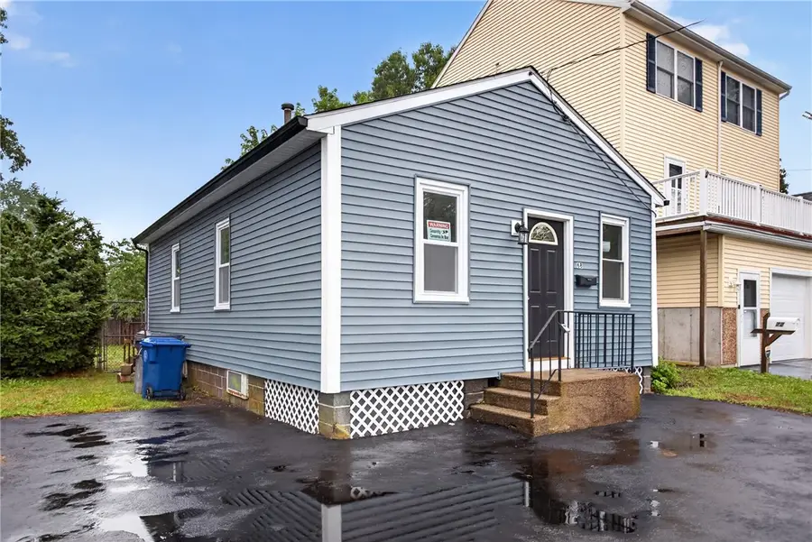 68 Uncas Street, Warwick, RI 02889 - #3