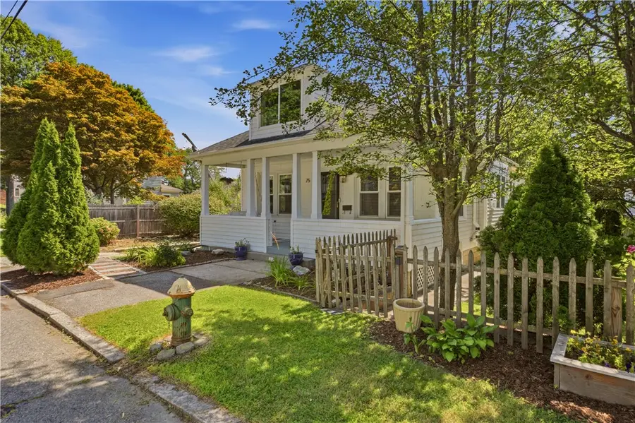 75 Longwood Avenue, Providence, RI 02908 - #2