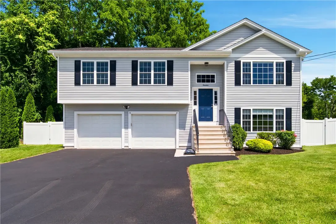 17 Ostend Street, Johnston, RI 02919 - #1