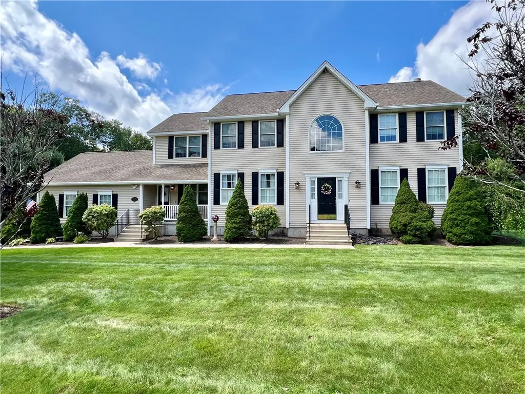 35 East Lantern Road, Smithfield, RI 02917 - #1