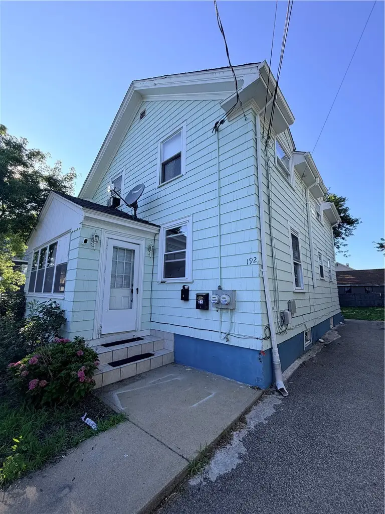 192 Farmington Avenue, Cranston, RI 02920 - #2