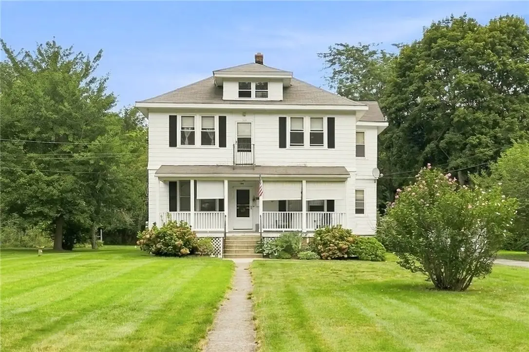 334 Middle Highway, Barrington, RI 02806 - #1