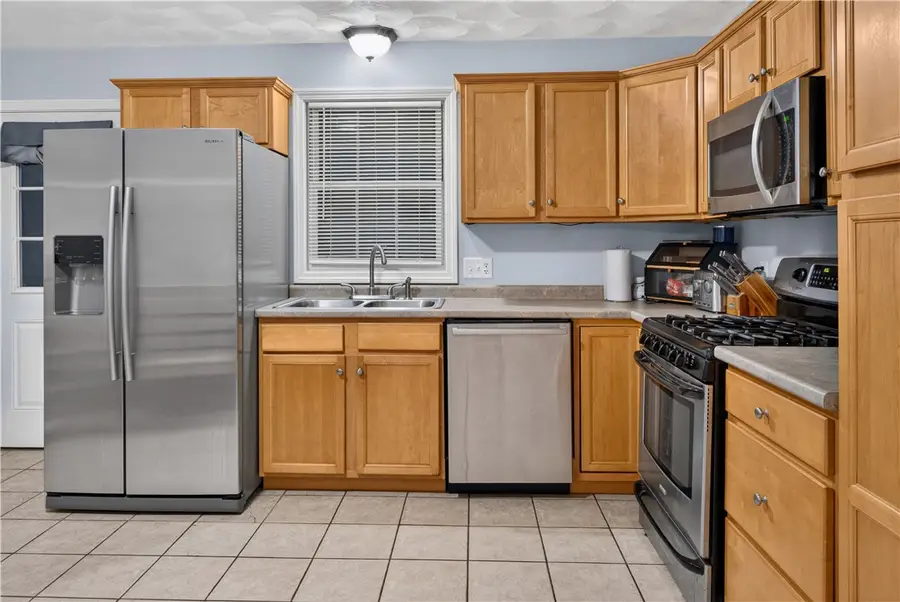 87 North Bend Street #9, Pawtucket, RI 02860 - #3