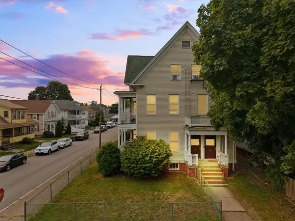 85 Maynard Street, Pawtucket, RI 02860