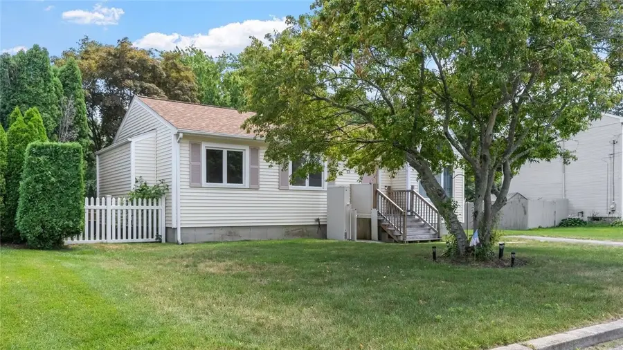 23 Justin Way, Cranston, RI 02910 - #2