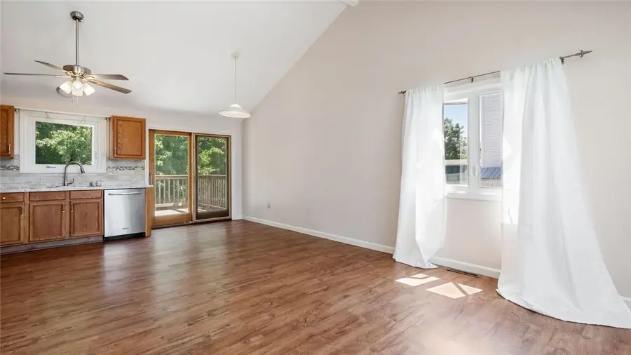 23 Justin Way, Cranston, RI 02910 - #3