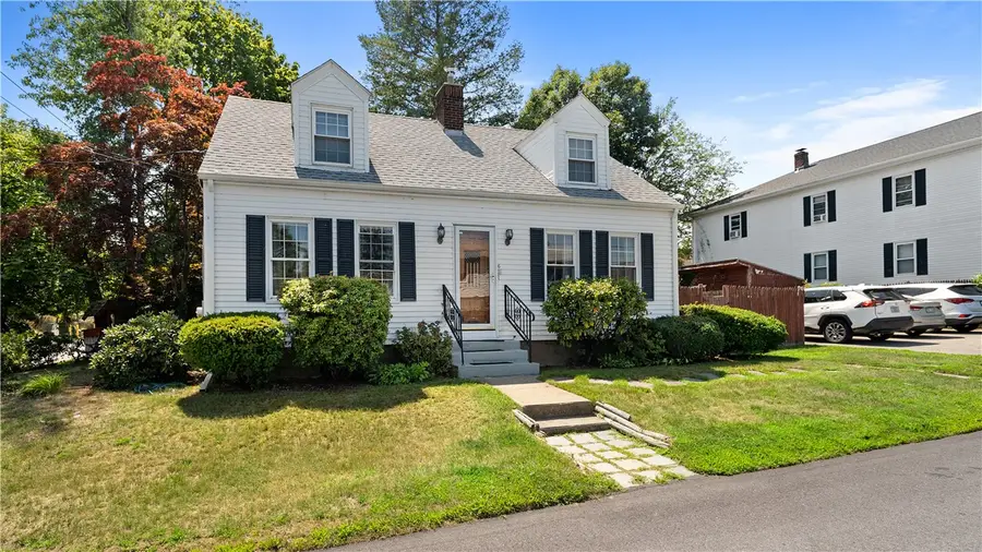 6 Nevada Avenue, Rumford, RI 02916 - #3