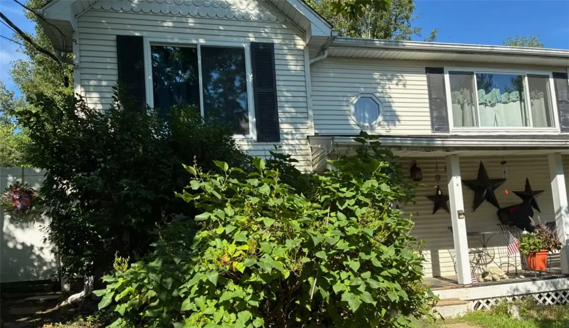 4 Julie Street, Cumberland, RI 02864 - #1