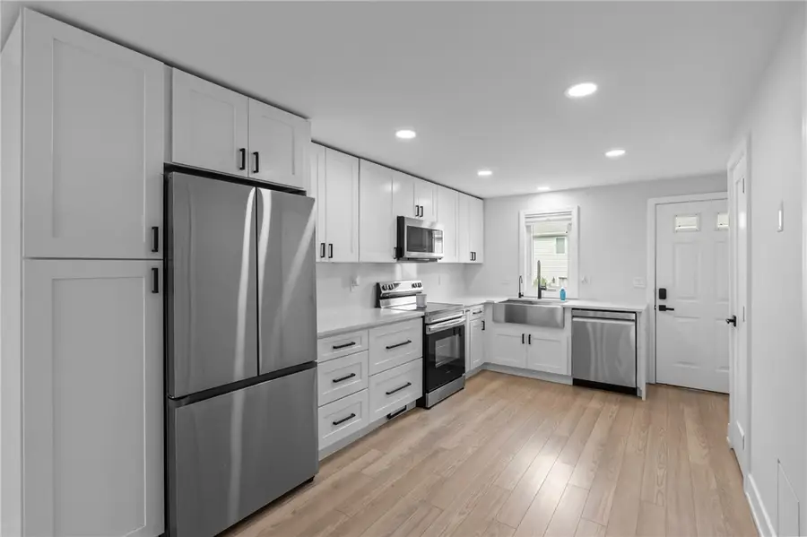 41 Dale Avenue #D, Johnston, RI 02919 - #3