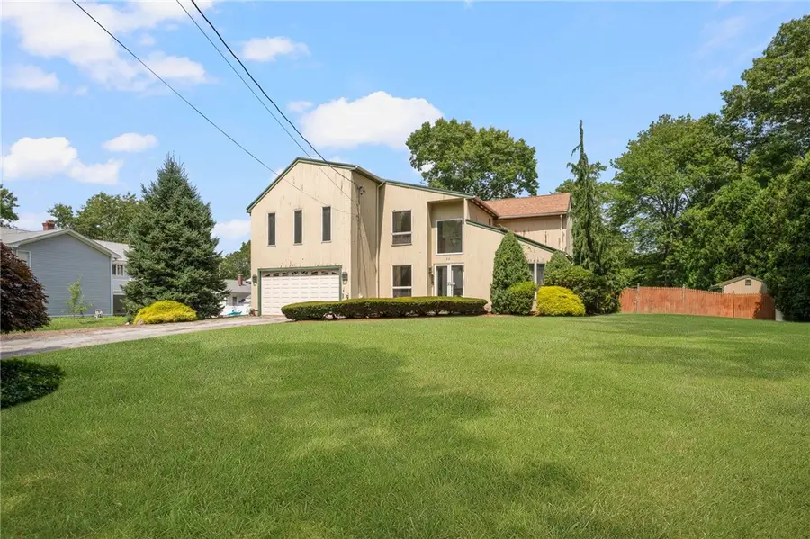 22 Golden View Drive, Johnston, RI 02919 - #2