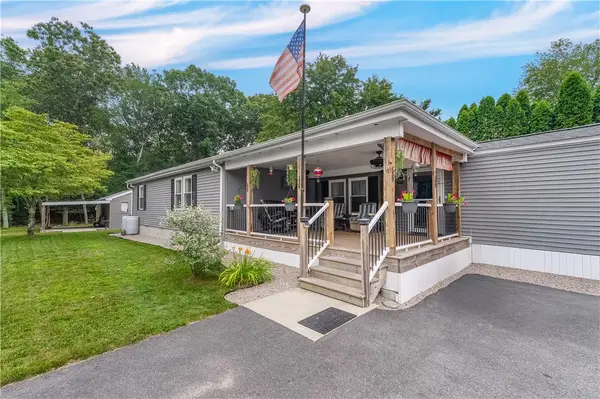 464 Gardiner Road, Richmond, RI 02892
