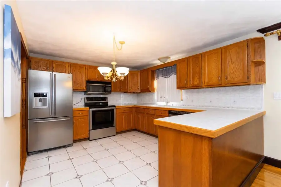 25 Ardway Avenue, Warwick, RI 02889 - #3