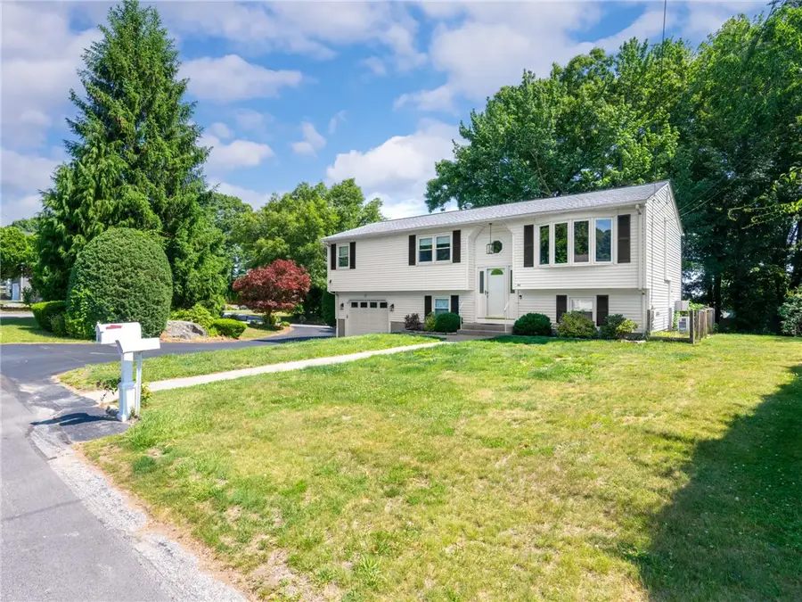 44 Village Avenue, Cranston, RI 02920 - #2