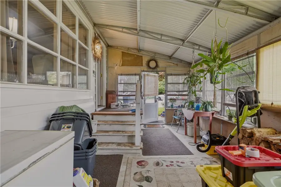 24 North Drive, Portsmouth, RI 02871 - #3