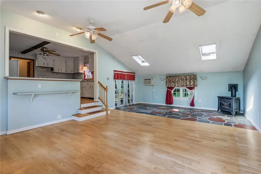 12 Robert Avenue, Portsmouth, RI 02871 - #1