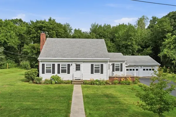 24 Rolling Acres Drive, Cumberland, RI 02864