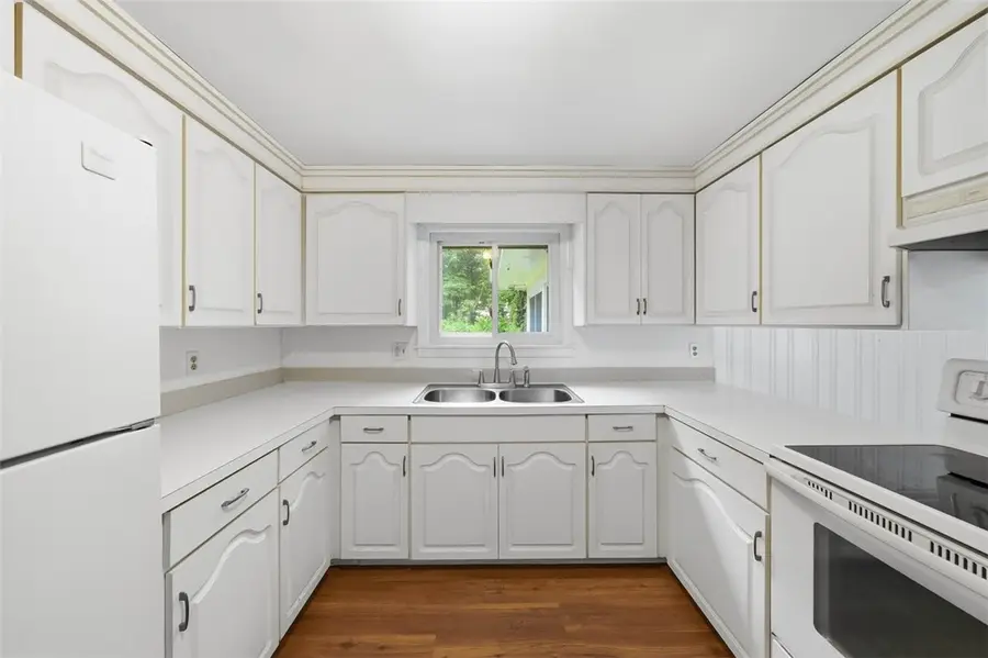 24 Rolling Acres Drive, Cumberland, RI 02864 - #3