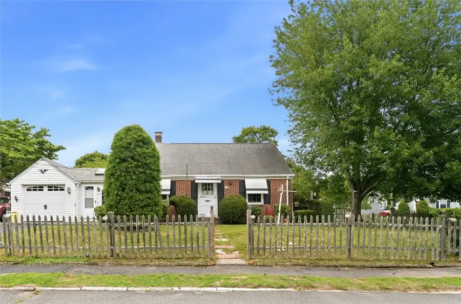 48 Fairway Drive, Cranston, RI 02920 - #2