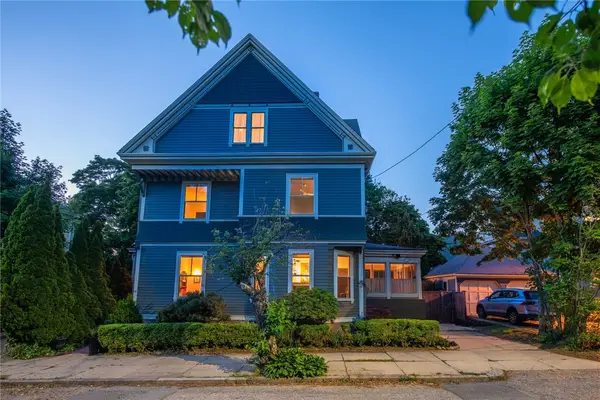 66 Halsey Street, Providence, RI 02906