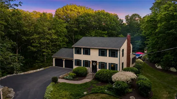 116 Quaker Lane, Scituate, RI 02857