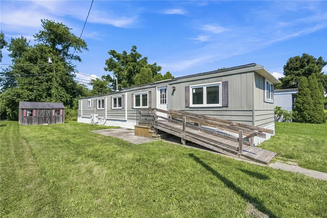 21 Cathy Circle, Portsmouth, RI 02871 - #1