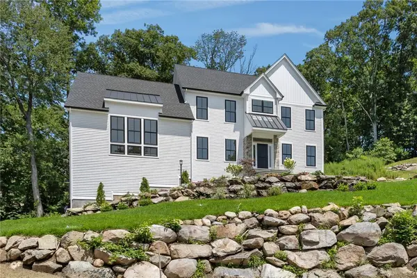 15 Tuscan Court, Cumberland, RI 02864
