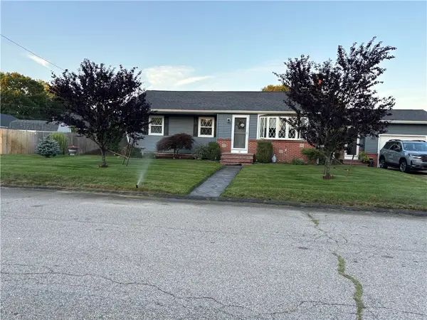 18 Mellon Road, Warwick, RI 02889