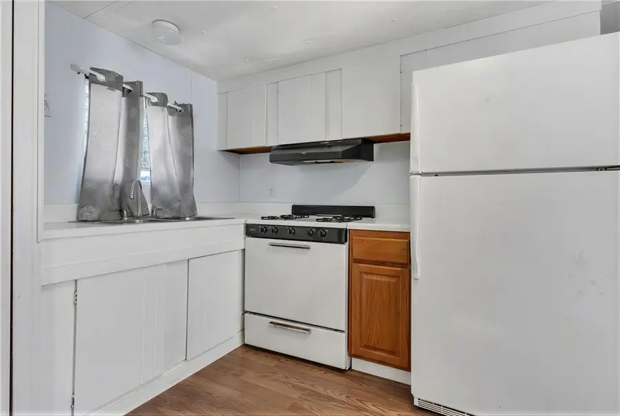 743 Forest Park Avenue, Middletown, RI 02842 - #2