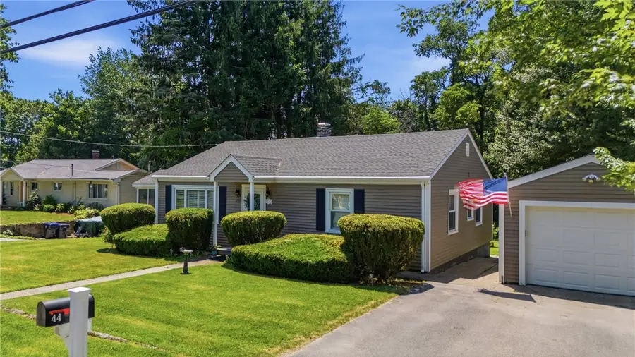 44 Desmarais Street, Cumberland, RI 02864 - #3