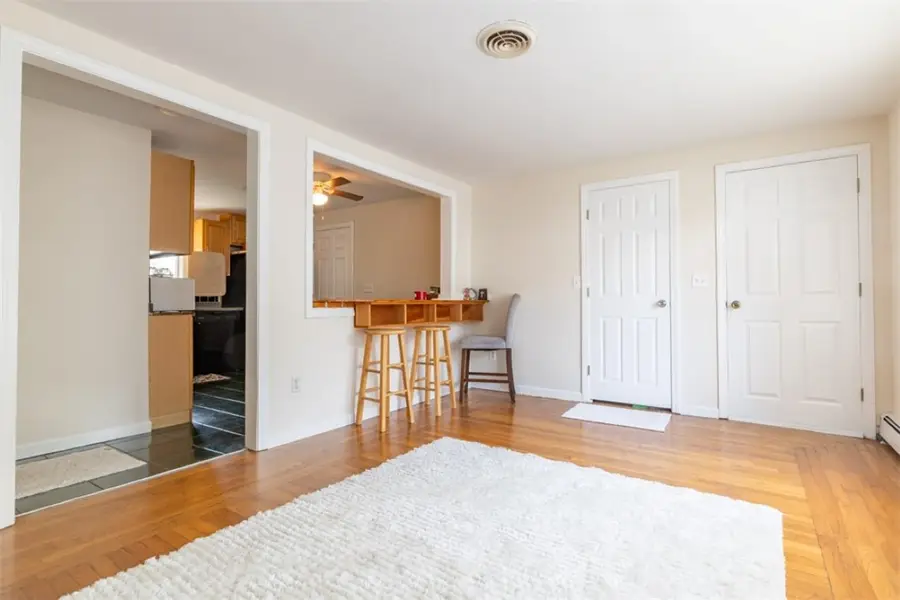 184 Gladstone Street, Cranston, RI 02920 - #3