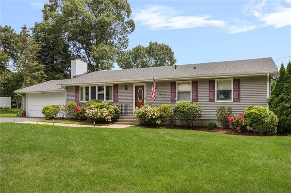 68 Birchwood Drive, Narragansett, RI 02882
