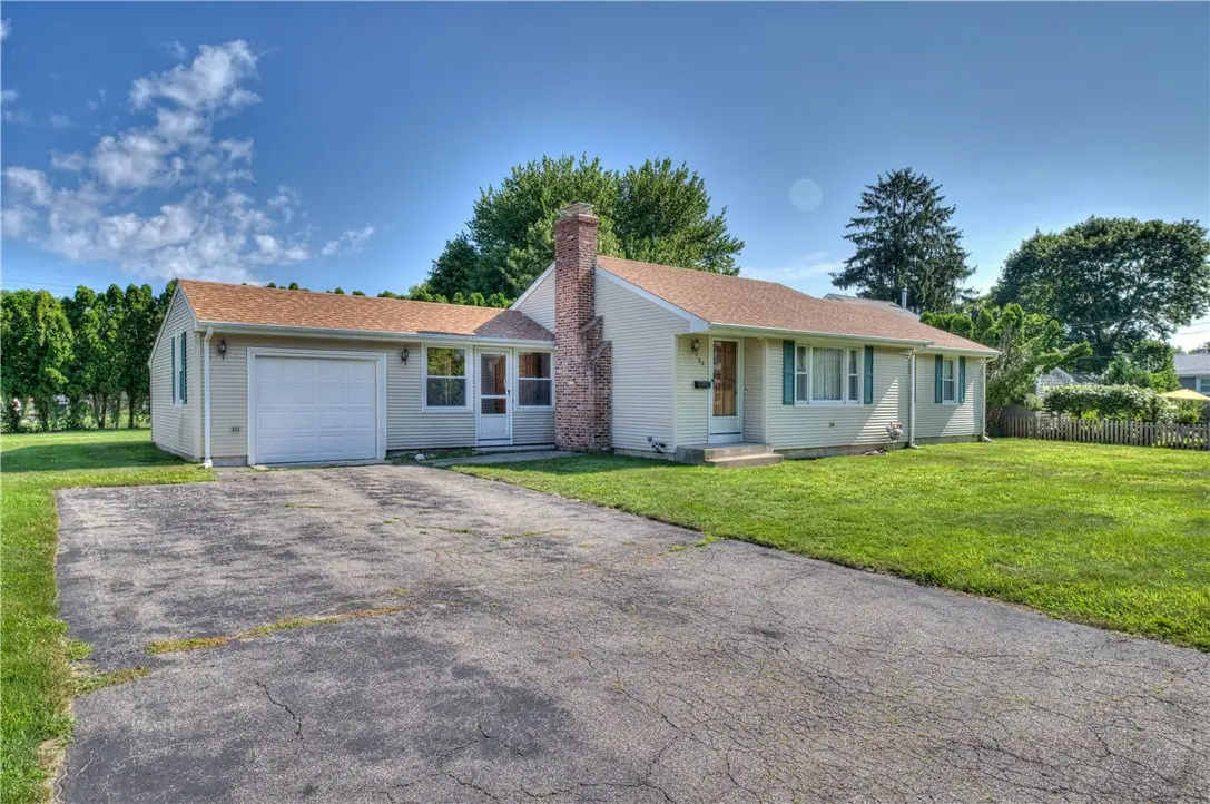 26 Central Avenue, Warren, RI 02885 - #1