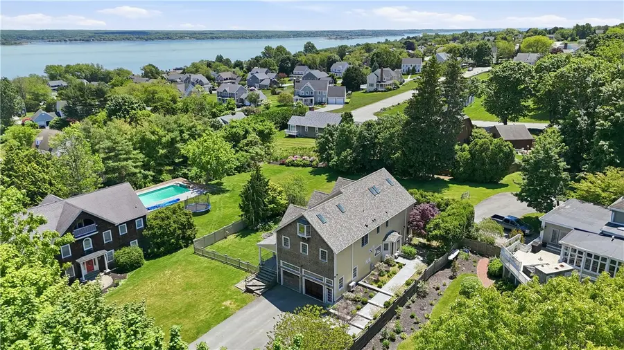 2269 East Main Road, Portsmouth, RI 02871 - #3