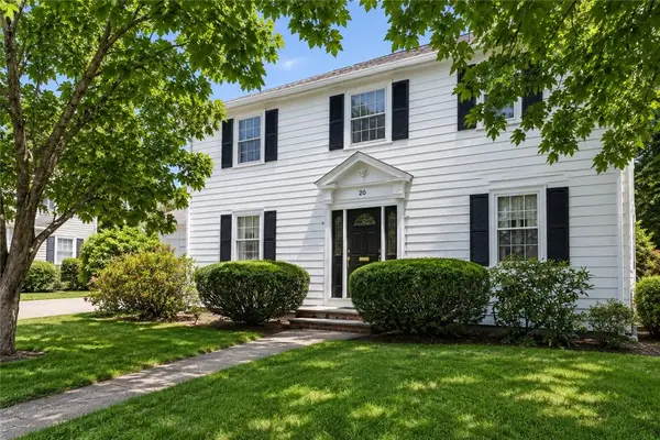 20 Drowne Parkway, East Providence, RI 02916