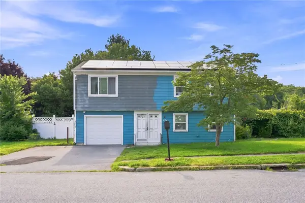 23 Hornbeam Drive, Cranston, RI 02921