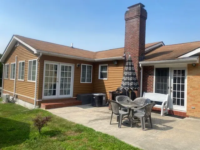 204 Knollwood Drive, Woonsocket, RI 02895 - #3