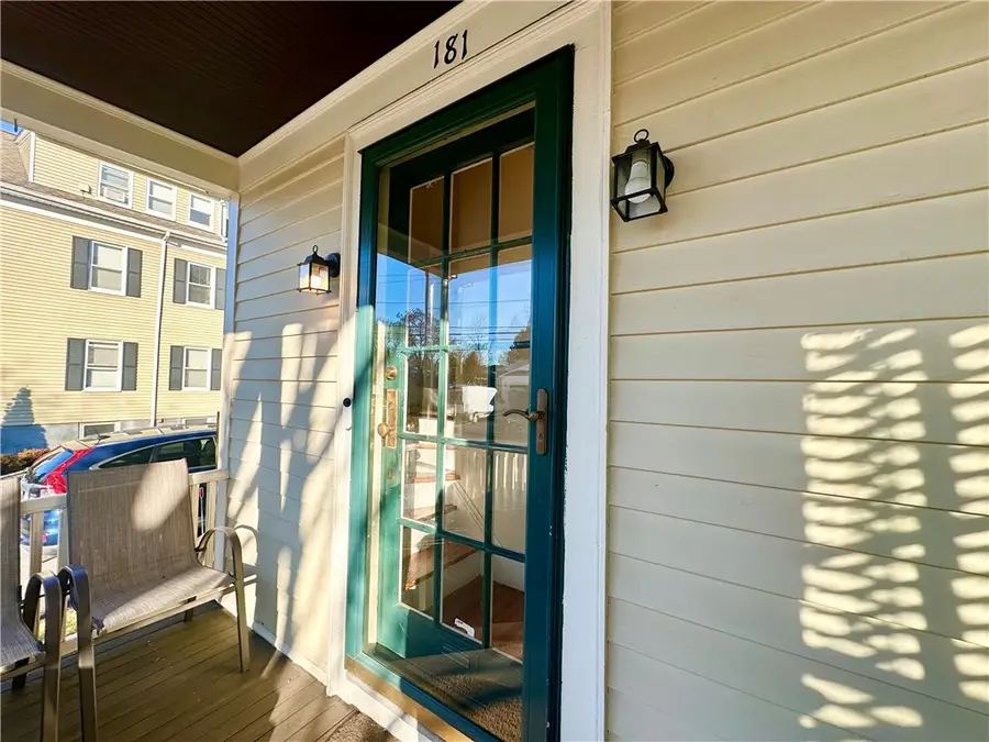 181 Cole Avenue #2, Providence, RI 02906 - #3