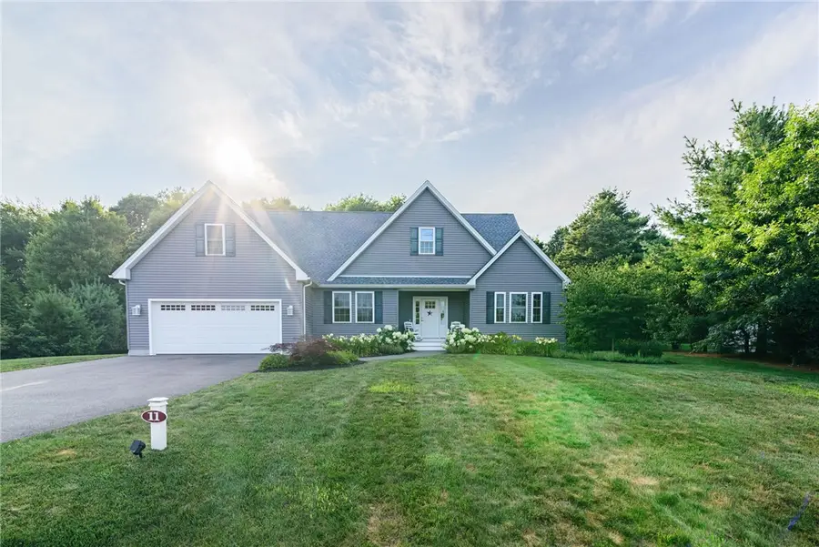 11 Kendall Court, Charlestown, RI 02813 - #3