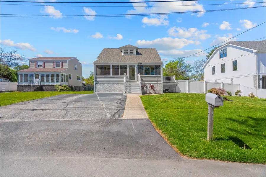 43 Samuel Gorton Avenue, Warwick, RI 02889 - #2