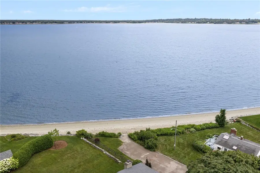 64 Sawyer Avenue, Warwick, RI 02818 - #3