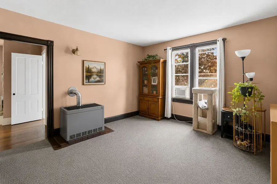128 Arnold Street, Lincoln, RI 02865 - #3